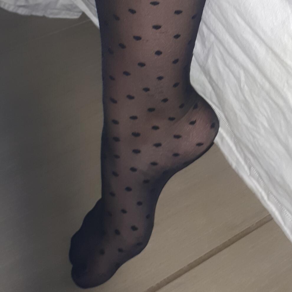 Sucette goût pied pour fétichiste ou coquin - Petite annonce - Verdun